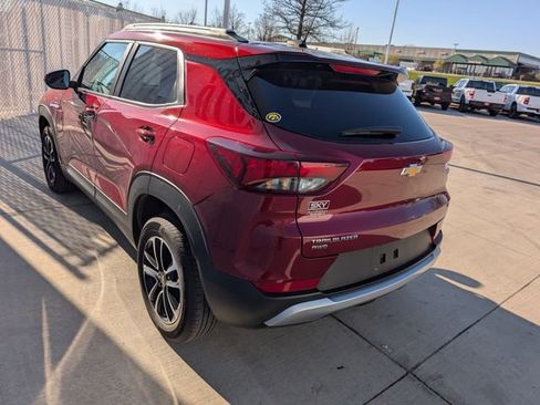 Used 2025 Chevrolet TrailBlazer LT image 13