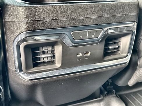 Used 2022 GMC Sierra 1500 SLT w/ SLT Convenience Package image 21