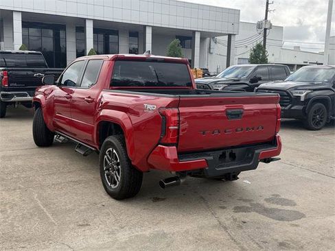 Certified 2025 Toyota Tacoma TRD Sport image 7