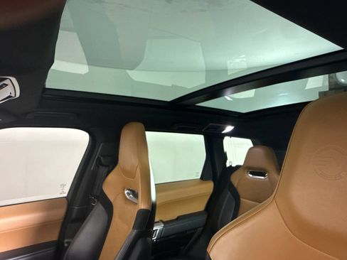 Used 2018 Land Rover Range Rover Sport SVR AWD/4WD image 22