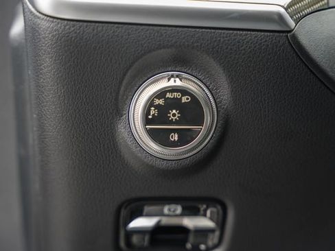 New 2026 Mercedes-Benz C 43 AMG 4MATIC Sedan image 36