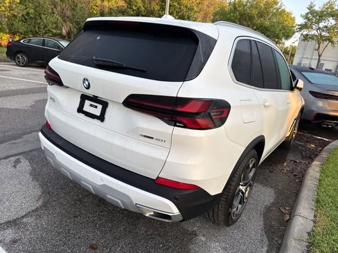 Used 2026 BMW X5 sDrive40i image 3
