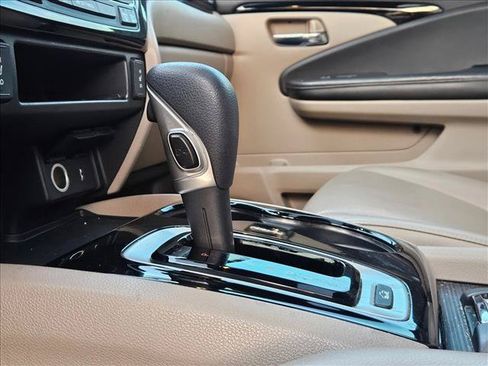 Used 2017 Honda Ridgeline RTL-E image 13