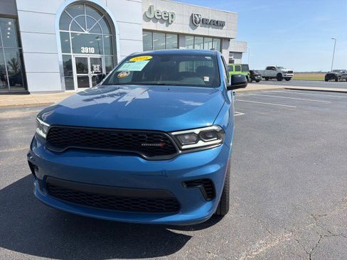 Used 2025 Dodge Durango GT w/ Blacktop Package image 2