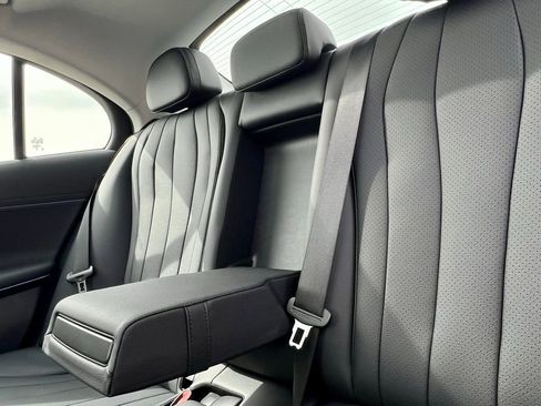 Certified 2026 Mercedes-Benz E 350 4MATIC Sedan image 20
