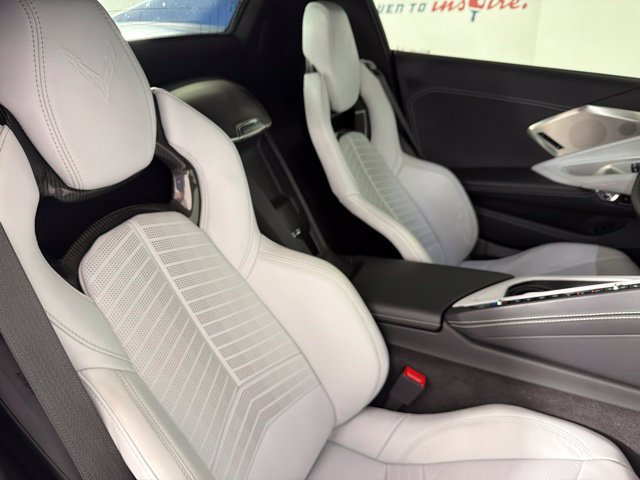 Used 2022 Chevrolet Corvette Stingray Preferred Conv w/ Battery Protection Package RWD image 30