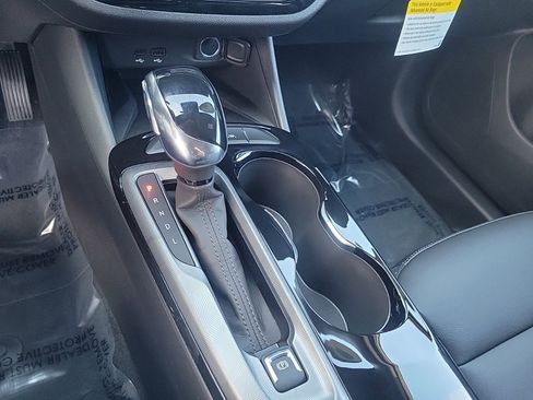 New 2026 Buick Envista Sport Touring w/ Studio Series image 17