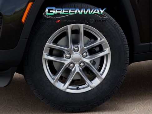 New 2025 Jeep Grand Cherokee Laredo RWD image 8