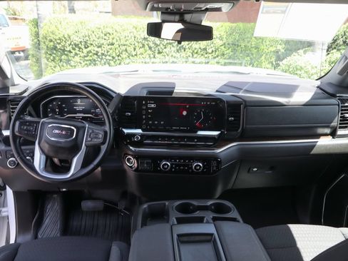 Used 2024 GMC Sierra 1500 Elevation w/ LPO, Elevation Black Package AWD/4WD image 30