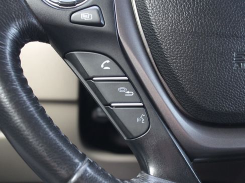 Used 2018 Honda Pilot EX-L image 29