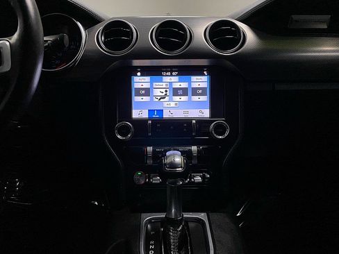 Used 2019 Ford Mustang Convertible w/ Equipment Group 101A image 18