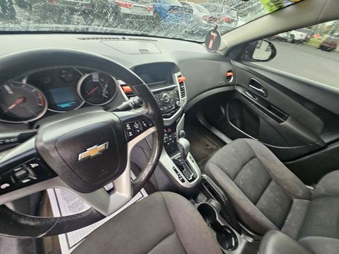 Used 2014 Chevrolet Cruze LT FWD image 20