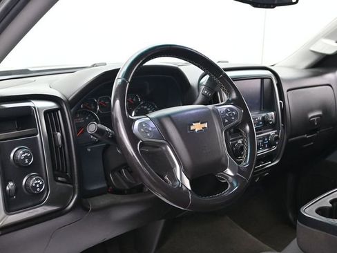 Used 2018 Chevrolet Silverado 1500 LT w/ All Star Edition image 15