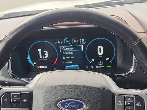 Used 2023 Ford F150 Lariat image 13