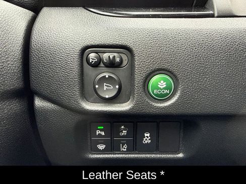 Used 2022 Honda Pilot Elite image 14
