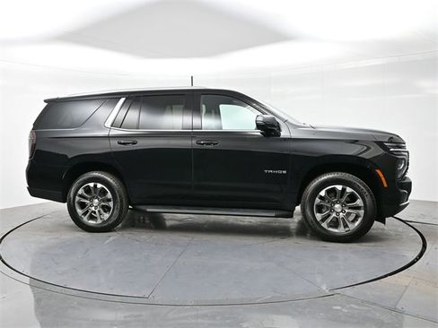 Used 2025 Chevrolet Tahoe LT w/ Comfort Package image 8