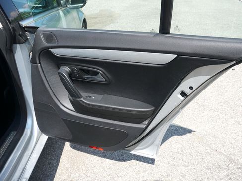 Used 2013 Volkswagen CC Sport Plus image 22