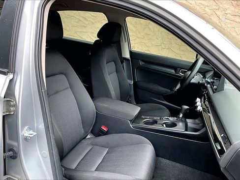 Used 2025 Honda Civic LX image 9