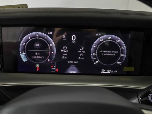 New 2026 Volkswagen Tiguan SE R-Line AWD/4WD image 25