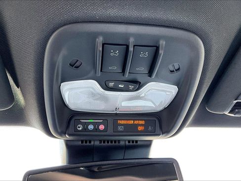 New 2026 GMC Canyon Denali image 18