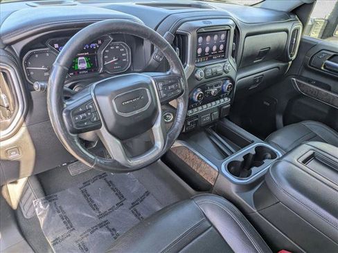Used 2022 GMC Sierra 2500 Denali image 10