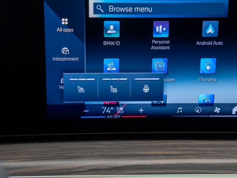 New 2026 BMW X5 xDrive50e w/ M Sport Package image 28