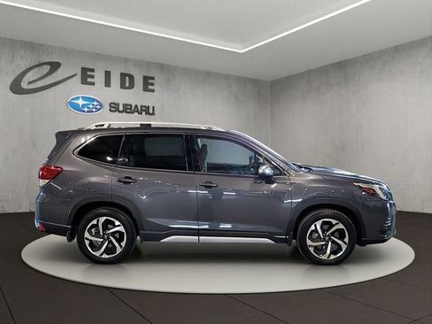 Used 2023 Subaru Forester Touring image 5