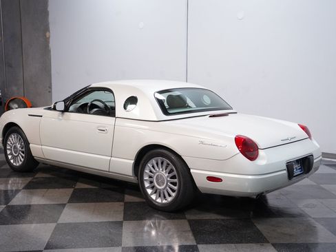 Used 2005 Ford Thunderbird 50th Anniversary RWD image 8