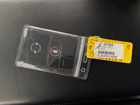 Used 2018 Tesla Model 3 Mid Range image 26