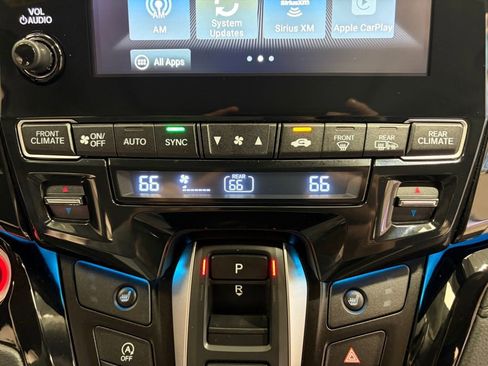 Used 2022 Honda Odyssey Touring image 27