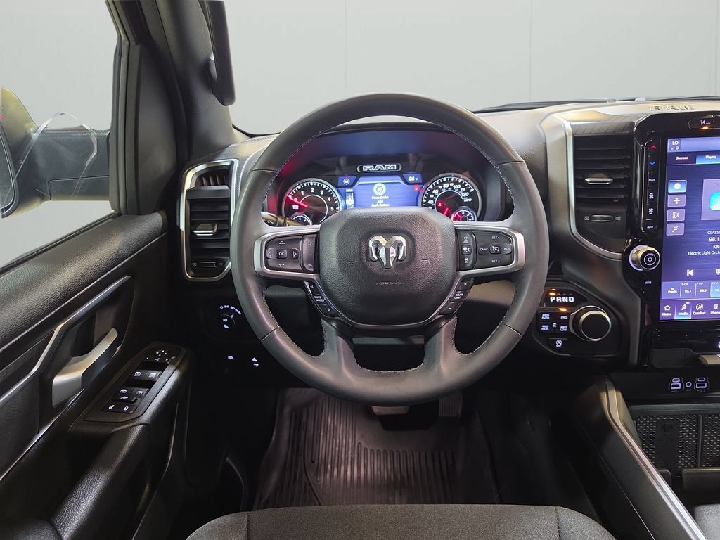 Used 2025 RAM 1500 Lone Star AWD/4WD image 16