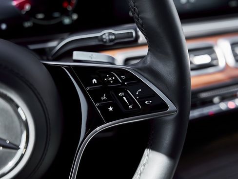 Used 2025 Mercedes-Benz Maybach GLS 600 Maybach GLS 600 image 69