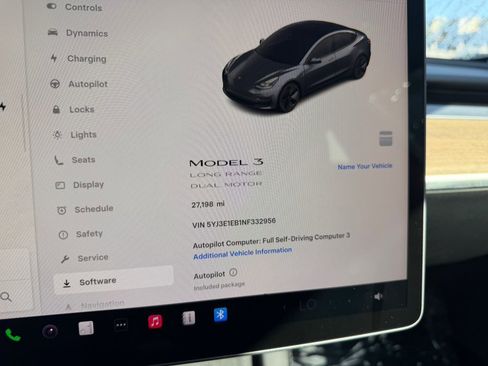 Used 2022 Tesla Model 3 Long Range image 19