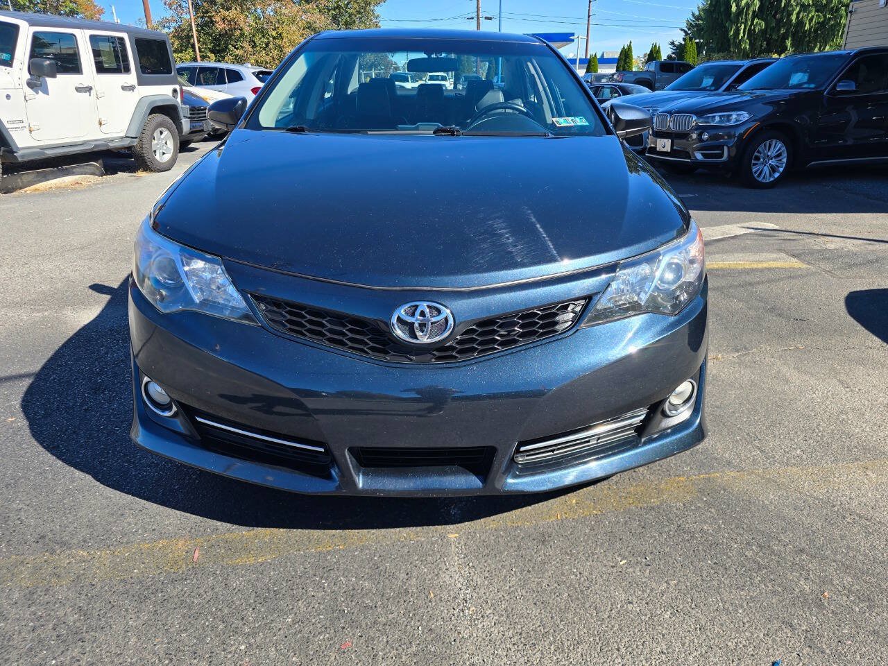 Used 2012 Toyota Camry SE FWD image 8