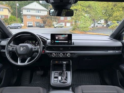 Used 2024 Honda CR-V Sport image 24