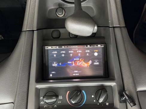 Used 2003 Ford Mustang Convertible RWD image 20
