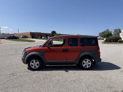 Used 2004 Honda Element EX image 2