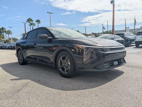 New 2026 Kia K4 FWD image 7