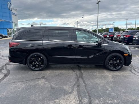 Certified 2023 Honda Odyssey Sport image 12