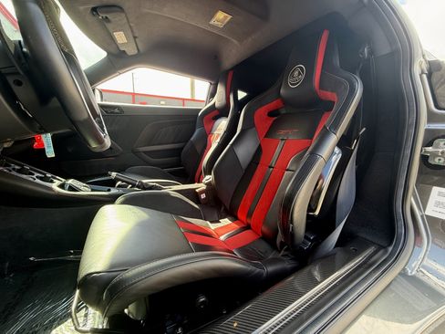 Used 2020 Lotus Evora image 17