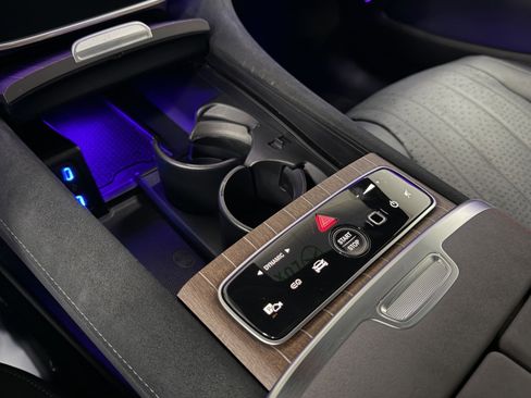 Certified 2023 Mercedes-Benz EQS 580 580 image 31