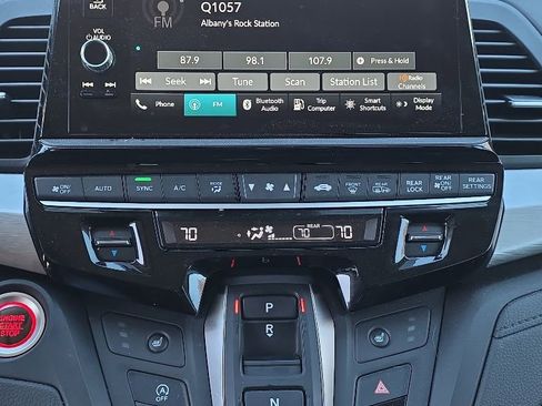 Certified 2025 Honda Odyssey EX-L image 16