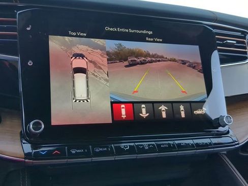 New 2024 Jeep Grand Wagoneer Series III AWD/4WD image 22