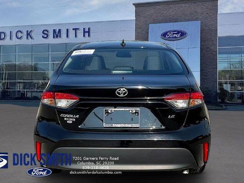 Used 2024 Toyota Corolla LE FWD image 5