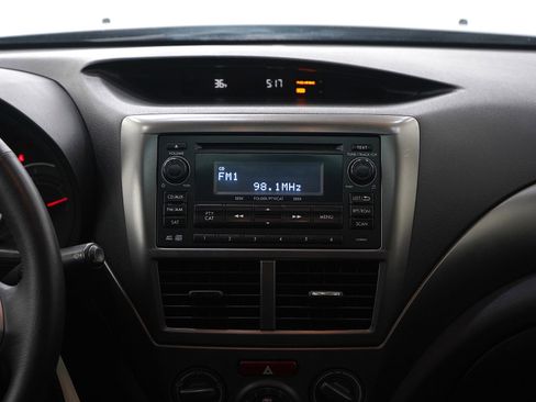 Used 2011 Subaru Impreza 2.5i Premium w/ PWR Moonroof Value Pkg image 15