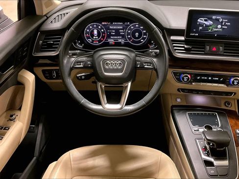 Used 2018 Audi Q5 Premium Plus image 5