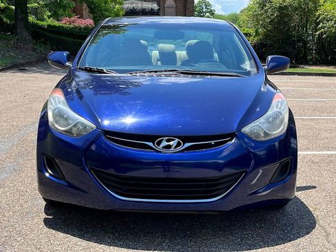 Used 2013 Hyundai Elantra GLS FWD image 25