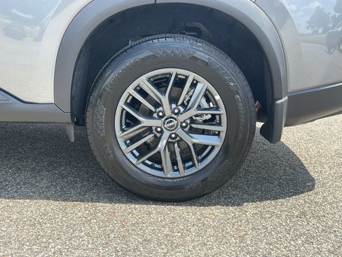 Certified 2026 Nissan Rogue S FWD image 29
