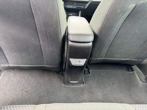 Used 2023 Chevrolet Bolt EUV LT image 21