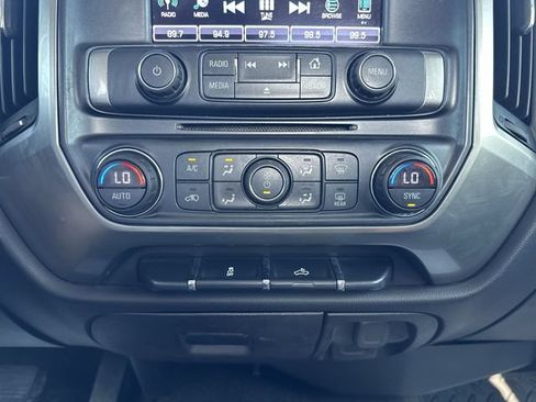 Used 2018 Chevrolet Silverado 1500 LT w/ All Star Edition AWD/4WD image 19